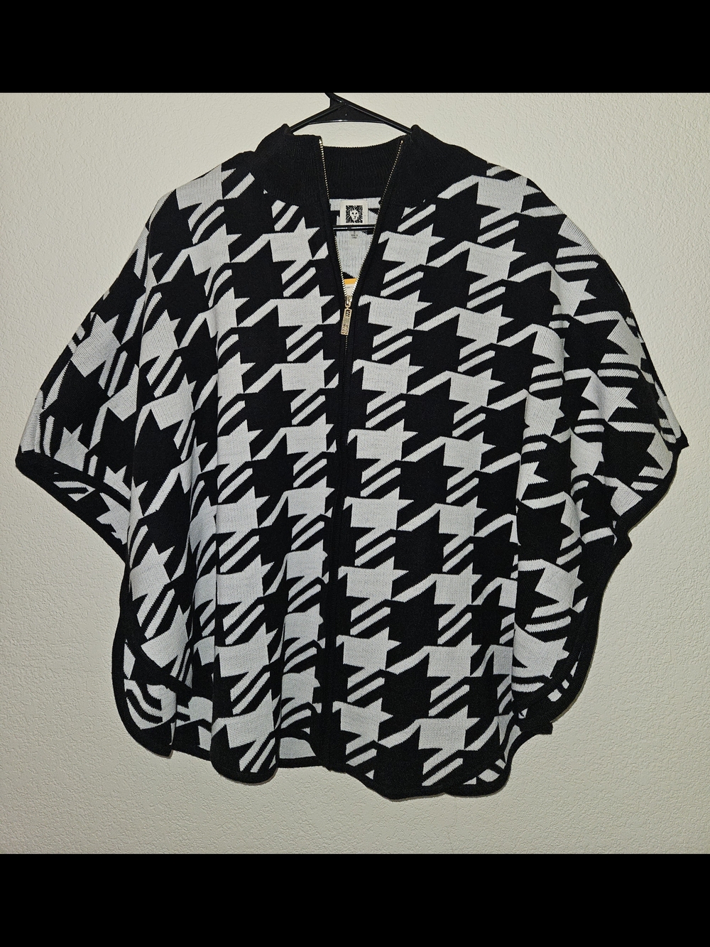 Anne Klein Black & White Houndstooth Zip-Front Poncho Western Small casual cape